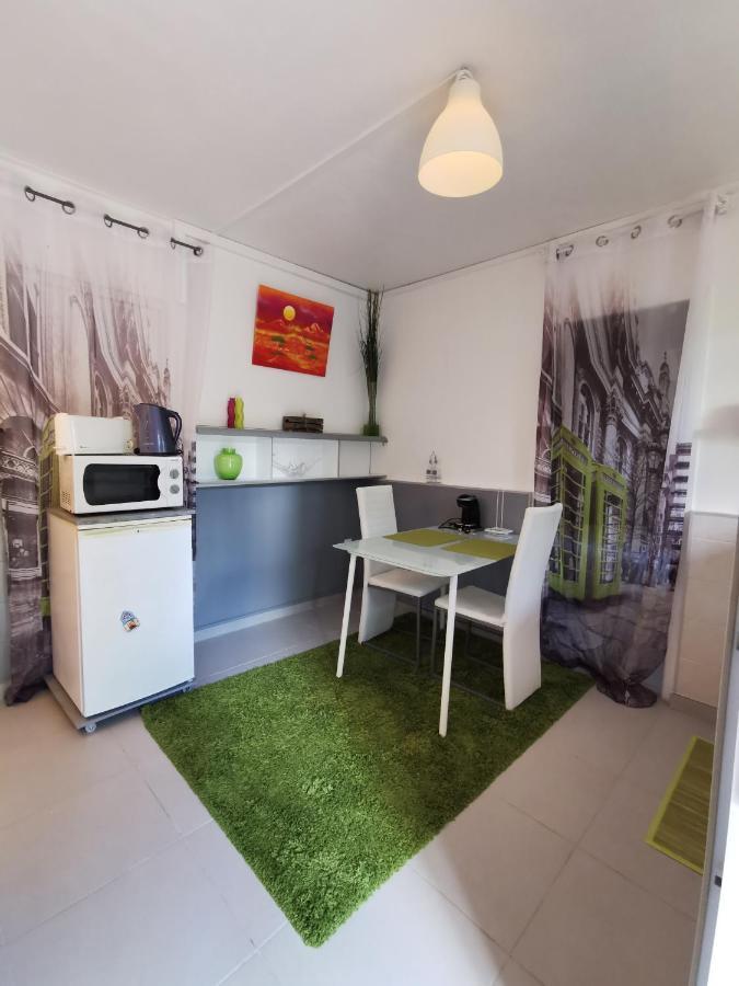 Petite Maisonnette De Plein Pied Le Taillan-Médoc エクステリア 写真